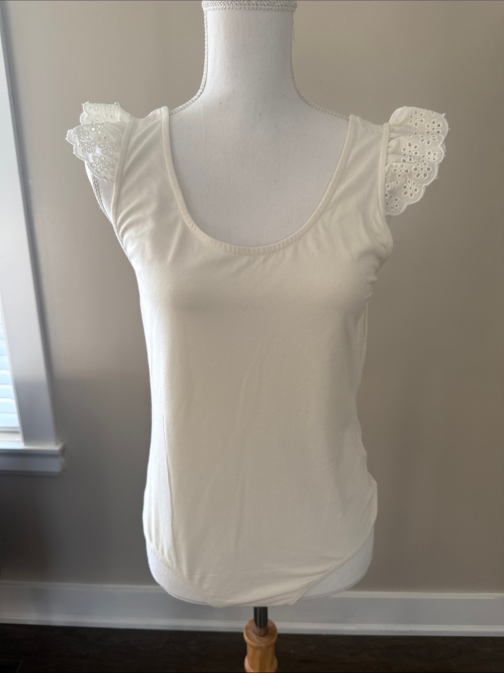 Vero Moda White Scoop Neck Tank with Eyelet Lace Cap Sleeves